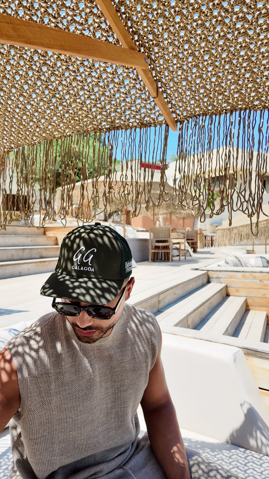 GALAGOA Original Trucker Cap in Khaki