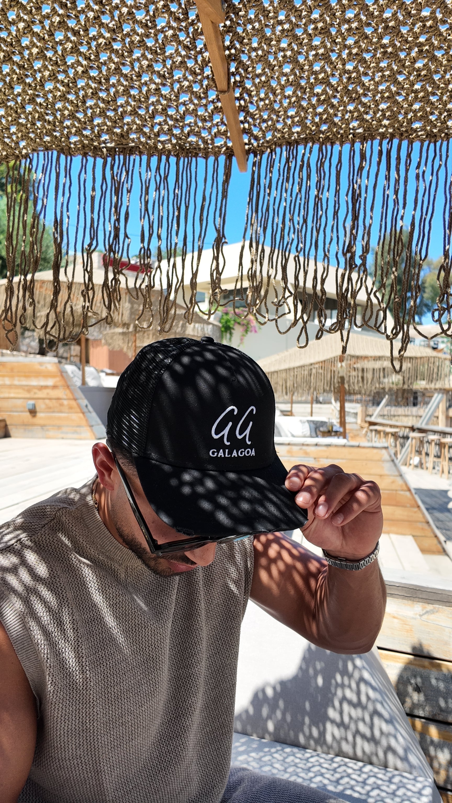 GALAGOA Original Trucker Cap in Black